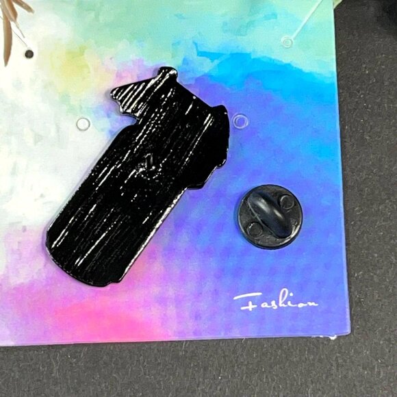 Pina Colada Cocktail Lapel Pin Umbrella Drink Food Pin Brooch Badge Accessories - Picture 4 of 7